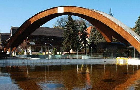 Das berühmte braune Heilwasser von Bad Gyula in Ungarn